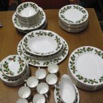 591 1661 DINNER SET